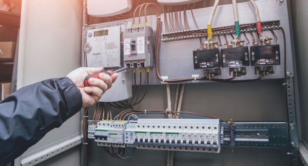 Electrician Detroit, Michigan | Available 24 Hours